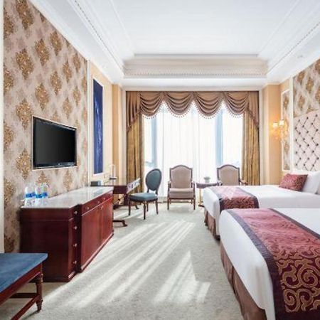 Eurasia Convention International Hotel Wuhan Luaran gambar