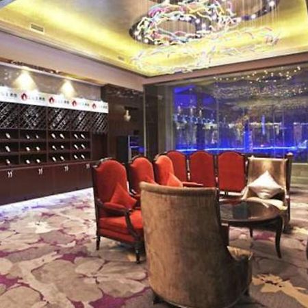 Eurasia Convention International Hotel Wuhan Luaran gambar