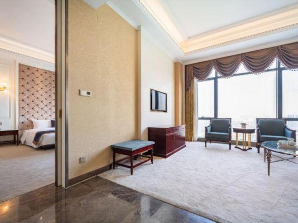 Eurasia Convention International Hotel Wuhan Luaran gambar