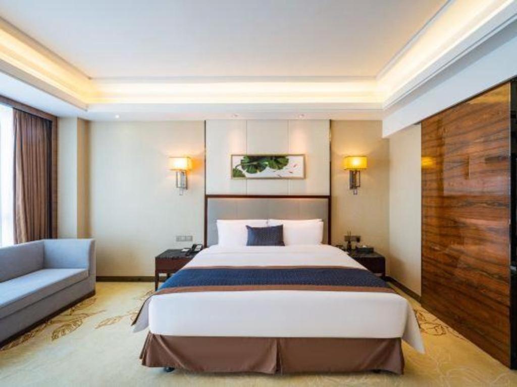 Eurasia Convention International Hotel Wuhan Luaran gambar