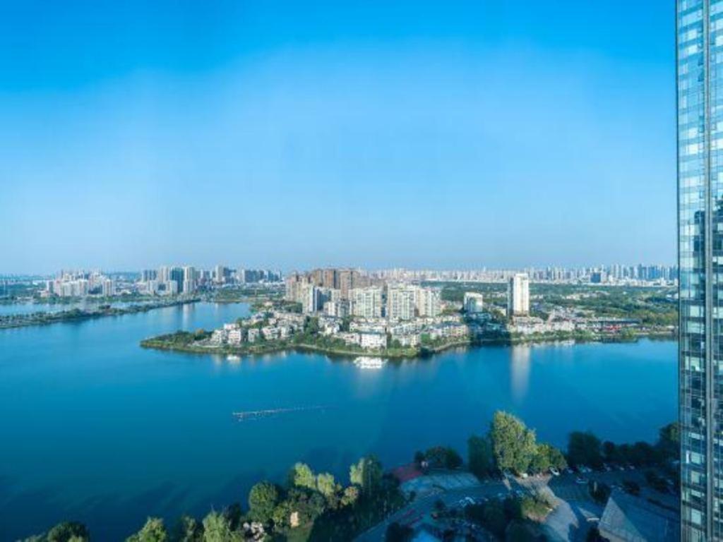 Eurasia Convention International Hotel Wuhan Luaran gambar