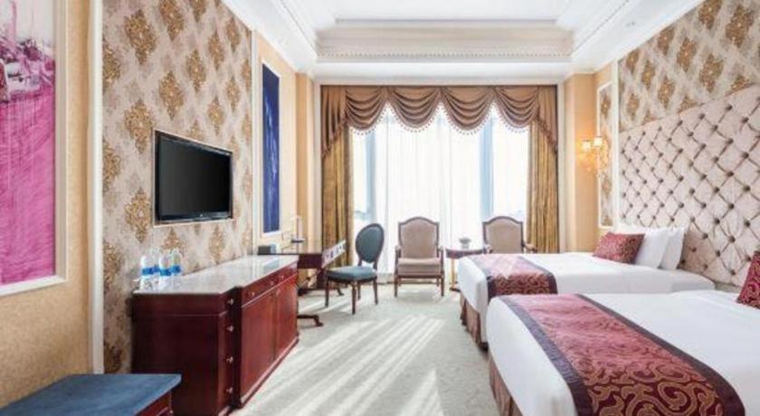 Eurasia Convention International Hotel Wuhan Luaran gambar
