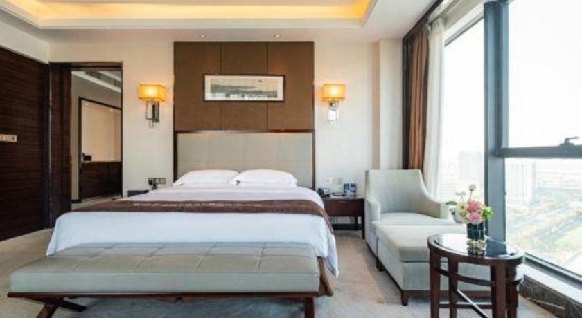 Eurasia Convention International Hotel Wuhan Luaran gambar